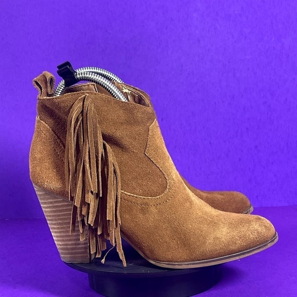Steve Madden Women's Brown Suede Fringe Ohion Ankle Bootie Shoe Size 8 - Picture 1 of 8